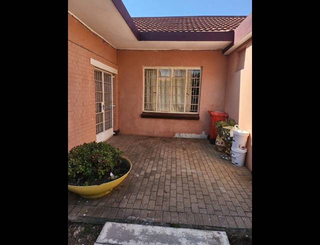 BUSINESS FOR SALE IN ROSETTENVILLE